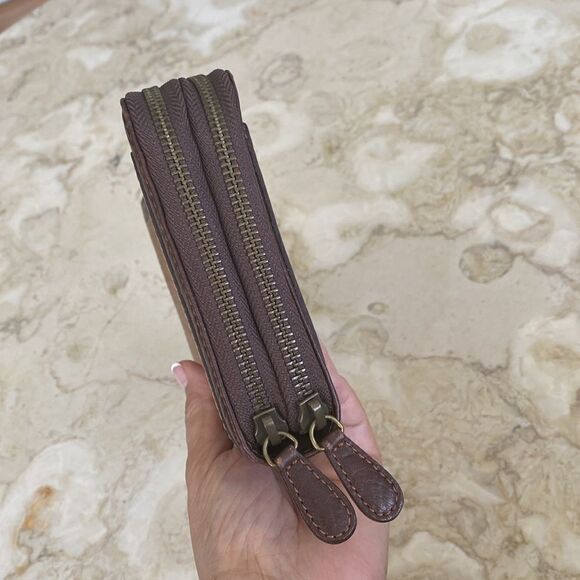 SKAP Leather Zippered Travel Wallet Large Unisex - Picture 7 of 14